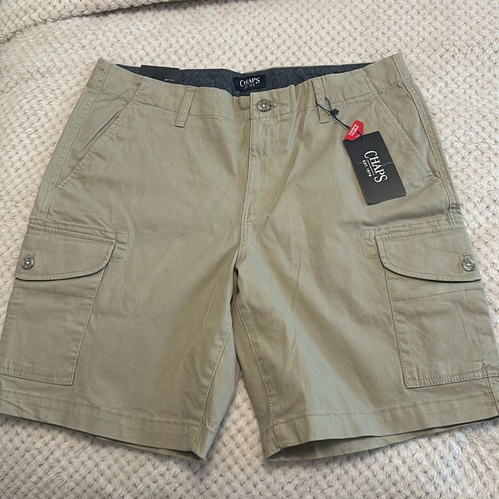 CHAPS men’s cargo shorts